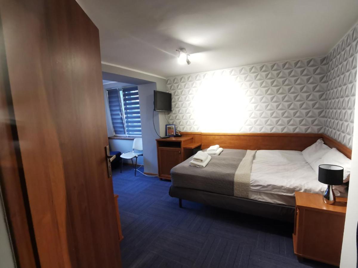 Polaris Krynica Morska Hotel Buitenkant foto