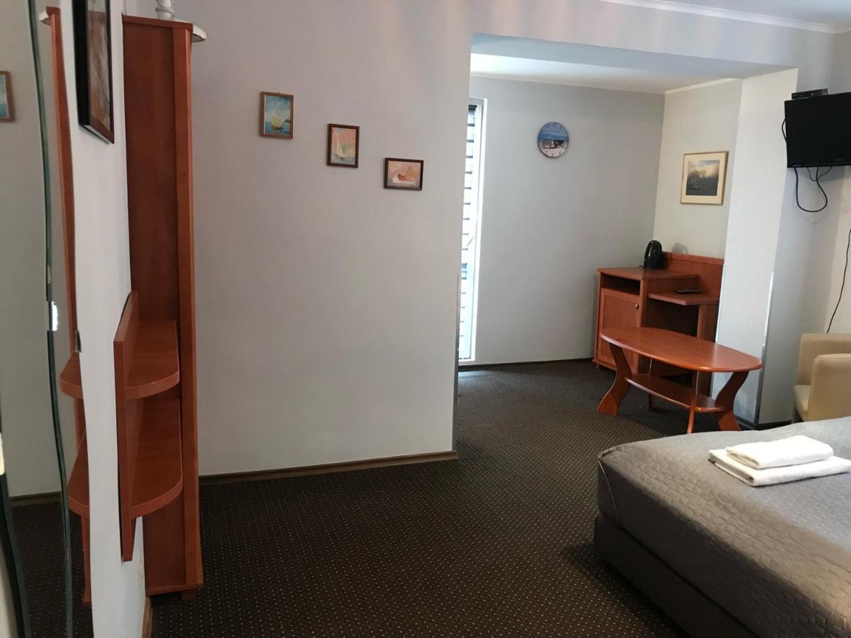 Polaris Krynica Morska Hotel Buitenkant foto